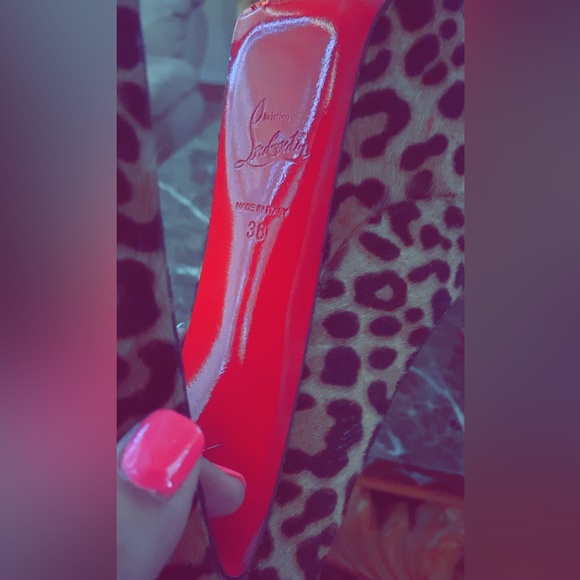 Christian Louboutin Leopard Print Bianca - Picture 6 of 7